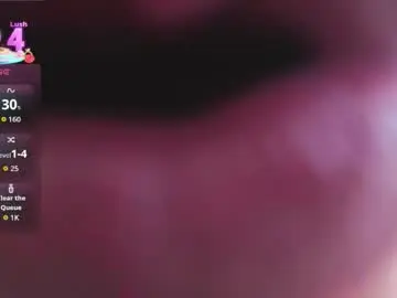 Chaturbate Live Sex Cam of daripqueen