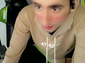 Chaturbate Live Sex Cam of fernan_flow