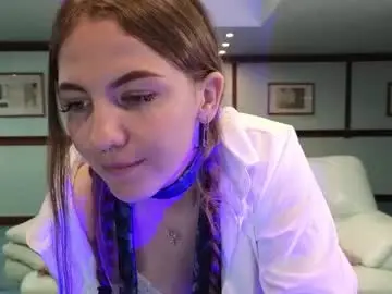 Chaturbate Live Sex Cam of kirarustle