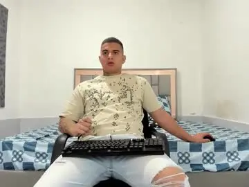 Chaturbate Watch Live Sex Cams of simonkeler