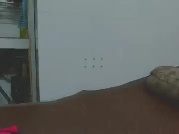 Chaturbate Live Sex Cam of yumi123_