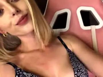 Chaturbate Live Porn of allyoursss1212