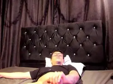 Chaturbate Free Porn Cam of anddy024_