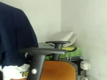 Chaturbate Free Live Porn of david_hot12