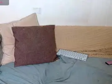 Chaturbate Watch Live Sex Cams of emilytrays