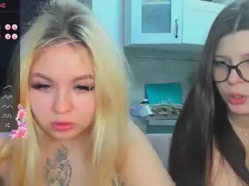 Chaturbate Private Sex Chat of green_eyes_twinkl