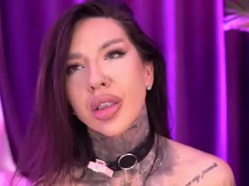 Chaturbate Adult Video Chat of imscarlet_noir