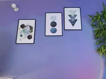 Chaturbate Live Sex Cam of cherrycurl_