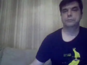 Chaturbate Live Sex Cam of rusqadisx