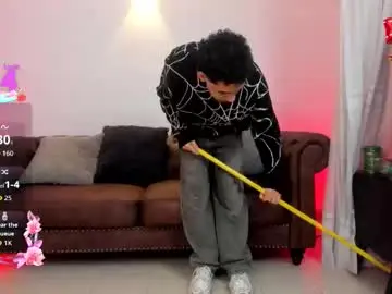 Chaturbate Best live sex cam show of suckdream1