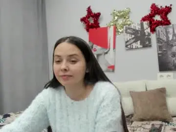 Chaturbate Live Sex Cam of tiny__juju