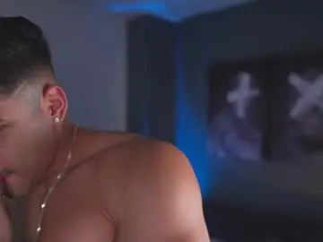 Chaturbate Adult Webcam of kevin_montoya1