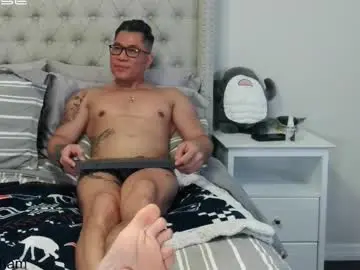 Chaturbate Live Sex of kevinkham