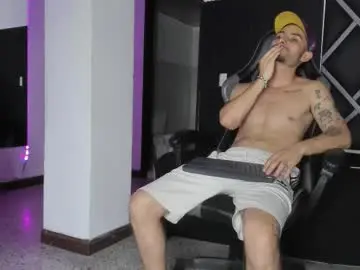 Chaturbate Live Porn of poul_99