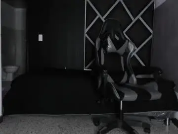 Chaturbate Free Porn Cam of poul_99