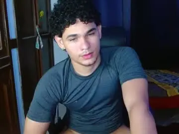 Chaturbate Adult Video Chat of zyrosxk