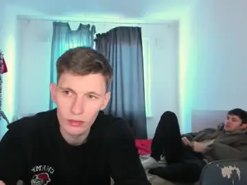 Chaturbate Free Porn Cam of kevin_hornyyy