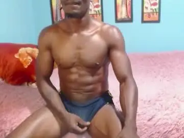 Chaturbate Sex Cam of miltonn_jakee