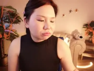 Chaturbate Best live sex cam show of moana_light