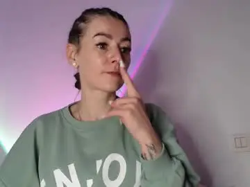 alycediamond21 from chaturbate