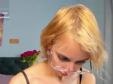 Chaturbate Adult Video Chat of ameli_shell