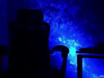 Chaturbate Live Sex Cam of juliusmasters