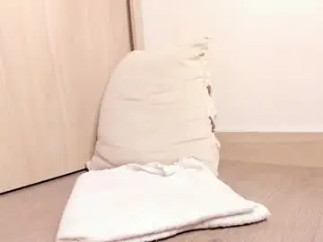 Chaturbate Sex Cam of miss_melanie18