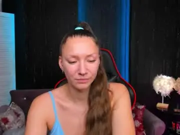 mollynay from chaturbate