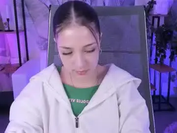 Chaturbate Free Live Porn of pambeeslyy