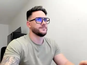 master_alexxxander from chaturbate