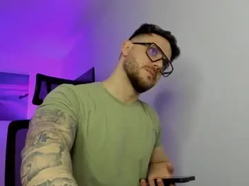 Chaturbate Free Live Porn of master_alexxxander