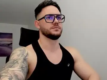 Chaturbate Best live sex cam show of master_alexxxander