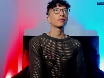 Chaturbate Live Porn of mhatias_