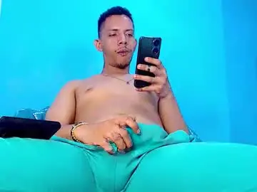 Chaturbate Sex Cam of mrchrisdaniel