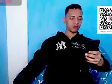 Chaturbate Sex Cam of mrchrisdaniel