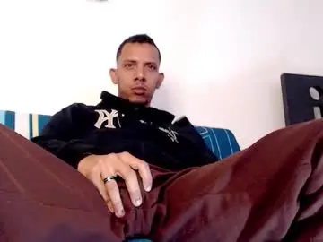 Chaturbate Free Porn Cam of mrchrisdaniel