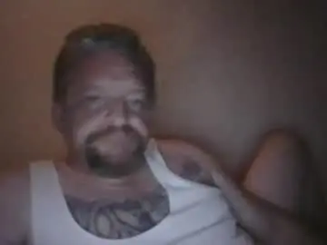 Chaturbate Live Sex Cam of cleaver1230