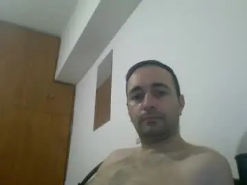 Chaturbate Live Porn of hornysnake69