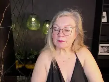 natalicloud from chaturbate