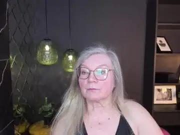 natalicloud from chaturbate