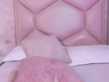 Chaturbate Best live sex cam show of noa_butterfly