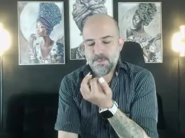 Chaturbate Free Live Porn of alex_saints_ce