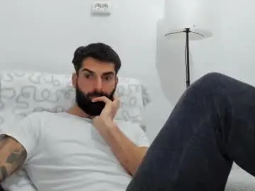 Chaturbate Watch Live Sex Cams of cuteeboy