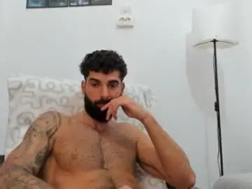 Chaturbate Live Porn of cuteeboy