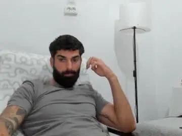 Chaturbate Live Porn of cuteeboy