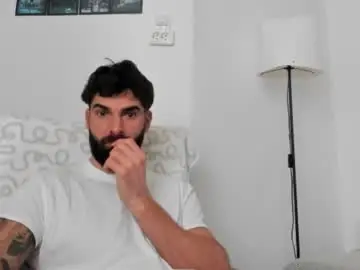 Chaturbate Adult Video Chat of cuteeboy