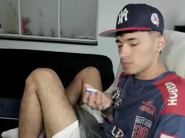 Chaturbate Free Porn Cam of damon_333