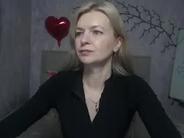 Chaturbate Live Sex Cam of melissatylerbb