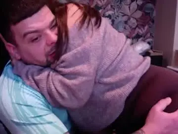 Chaturbate Watch Live Sex Cams of lincolnshirecouple21