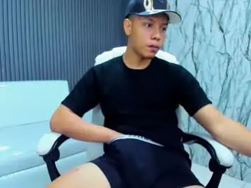 Chaturbate Free Porn Cam of marcuss_2